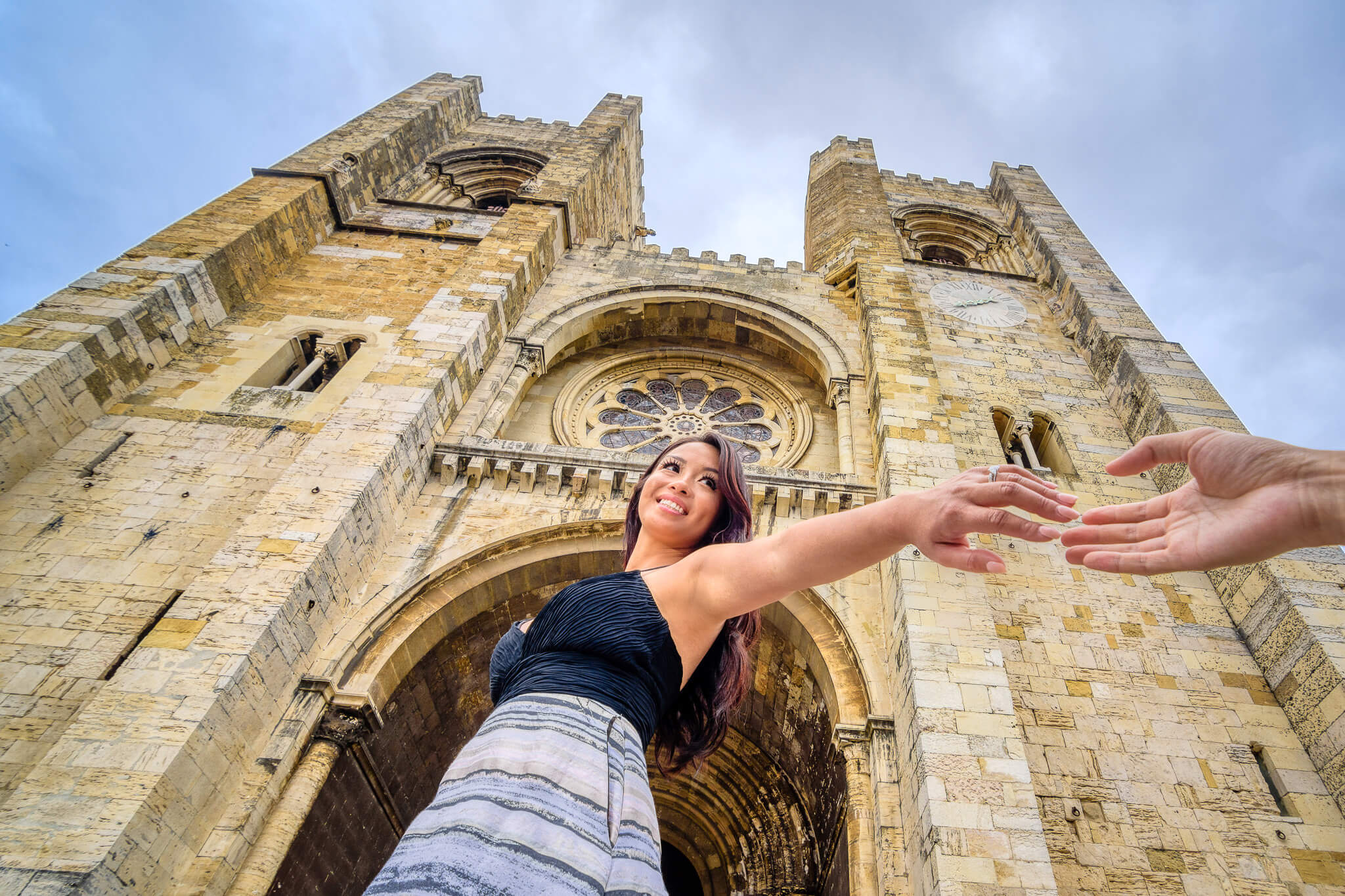 Photo of a lady near Sé in Lisbon